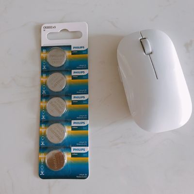 Small Devices Lithium Battery Cr2032 3 Volt Button Cell ISO Certification